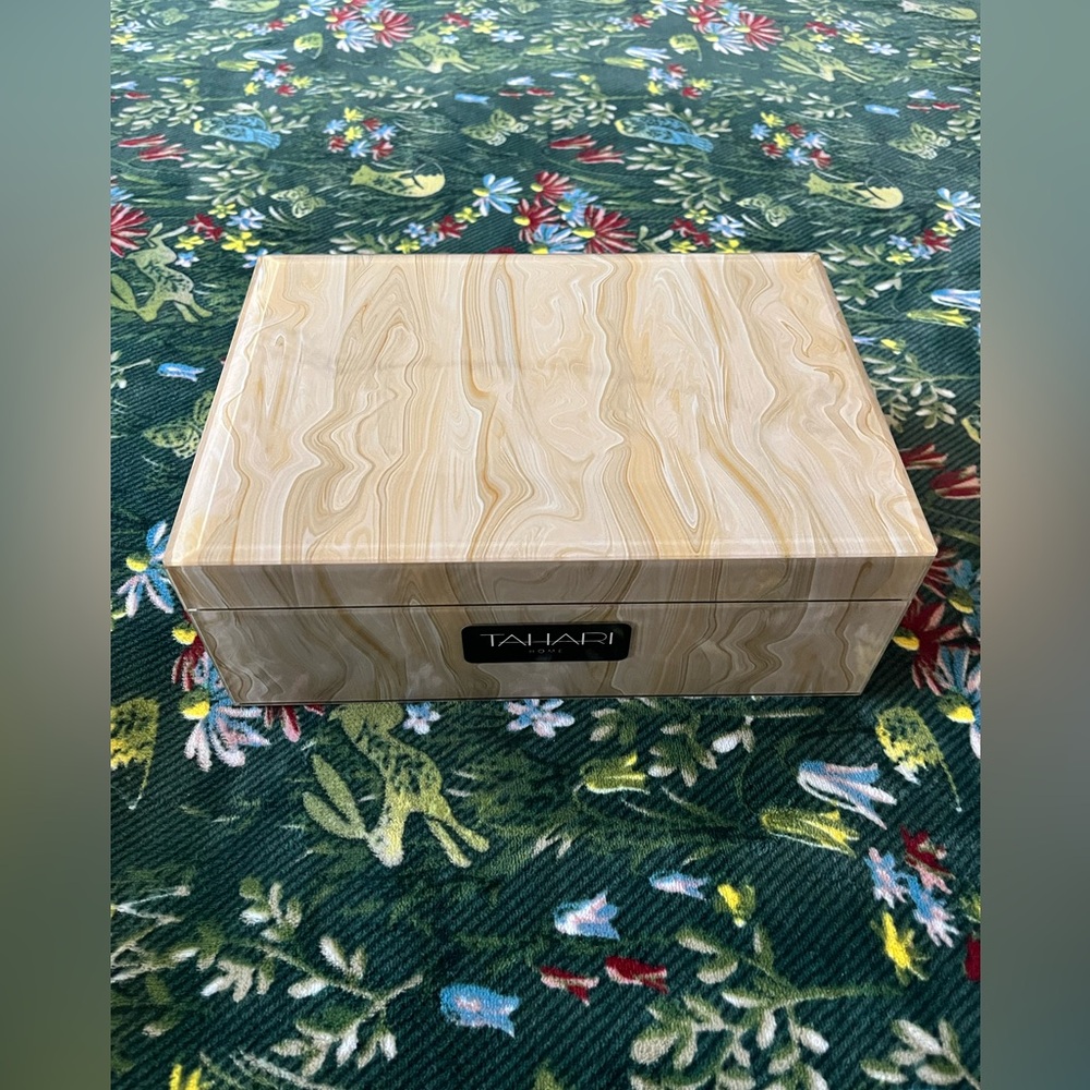 Marble Patterned Glass Decorative Box